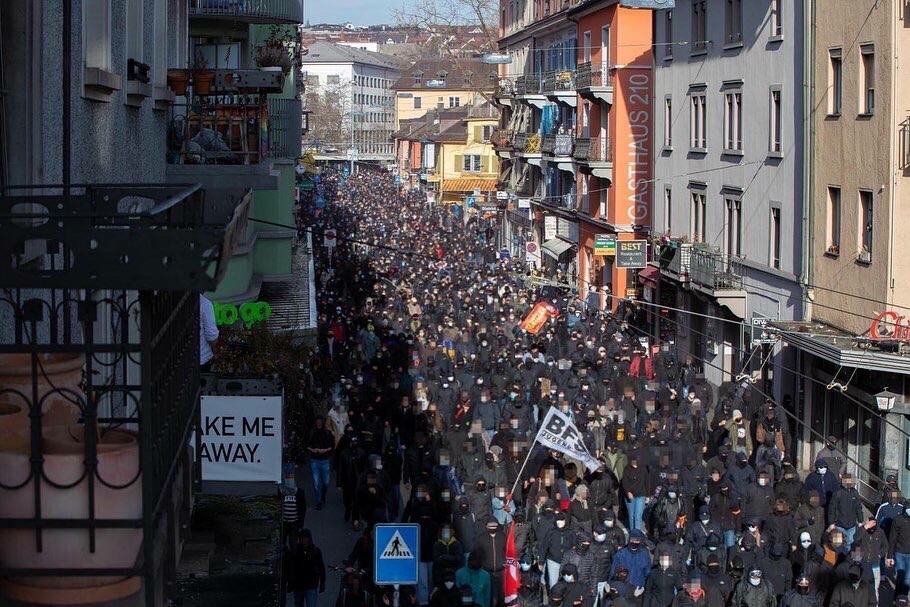 Tausende Menschen gingen letzten Samstag in Zürich auf die Strasse.